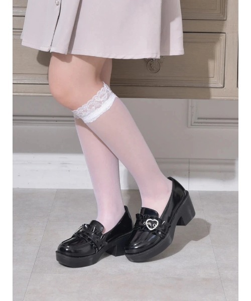 NOEMIE(ノエミー)の「ハートバックルマニッシュシューズ(ローファー・レディース・ブラック・M/L/LL/S)」の2枚目の写真