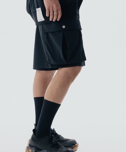 ROYAL FLASH(ロイヤルフラッシュ)の「Maison ULA/メゾン ウラ/切り替えショートパンツ(その他パンツ・メンズ・ブラック・1/2)」の3枚目の写真