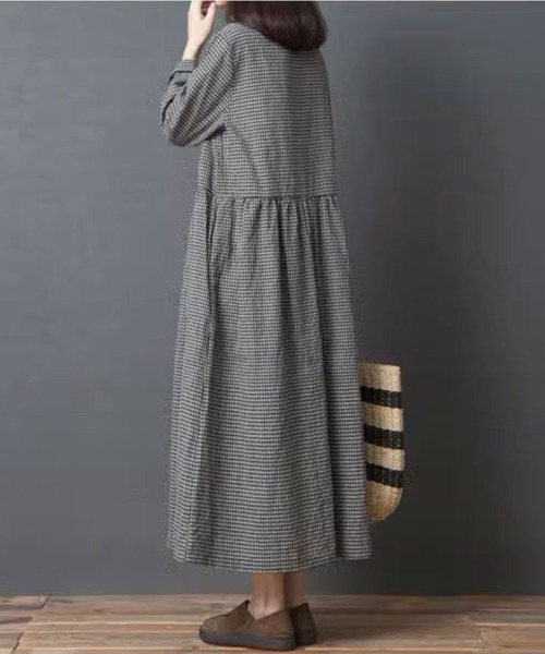 SallyLunn(サリーラン)の「チェック切り替えロングワンピース(ワンピース・レディース・ブラック・MEDIUM/LARGE)」の2枚目の写真