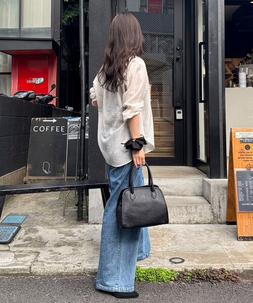 FR台形レザーバッグ（ショルダーバッグ）｜fredy emue（フレディエミュ