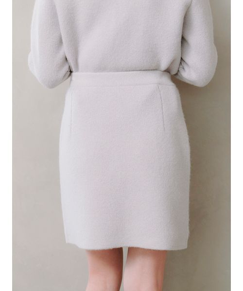 SNIDEL（スナイデル）の「フォックスニットスカート（スカート・レディース・イエロー/ライトグレー/ブラウン/ライトブルー・F）」の12枚目の写真