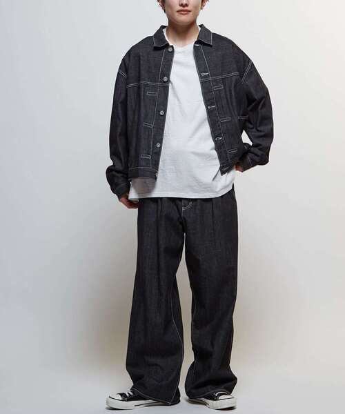 CONVERSE TOKYO（コンバーストウキョウ）の「【限定展開】LIGHT DENIM WIDE PANTS(SET UP)（デニムパンツ・レディース・ブラック/サックスブルー/ブルー・SMALL/MEDIUM）」の4枚目の写真