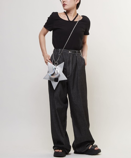 CONVERSE TOKYO（コンバーストウキョウ）の「【限定展開】LIGHT DENIM WIDE PANTS(SET UP)（デニムパンツ・レディース・ブラック/サックスブルー/ブルー・SMALL/MEDIUM）」の6枚目の写真