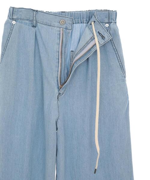 CONVERSE TOKYO（コンバーストウキョウ）の「【限定展開】LIGHT DENIM WIDE PANTS(SET UP)（デニムパンツ・レディース・ブラック/サックスブルー/ブルー・SMALL/MEDIUM）」の20枚目の写真