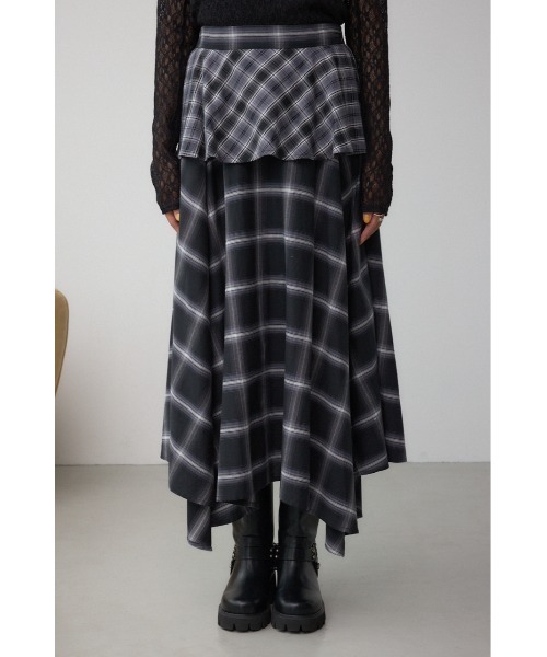 AZUL by moussy(アズールバイマウジー)の「イレヘムチェックスカート(スカート・レディース・ブラック系その他/ブラウン系その他・FREE)」の5枚目の写真