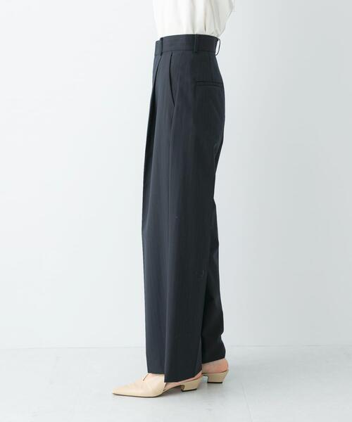 URBAN RESEARCH ROSSO WOMEN（アーバンリサーチ　ロッソ）の「ウール混防シワハイウエストワイドスラックス（その他パンツ・レディース・グレー/ベージュ/ネイビー・34/36/38/TALL）」の19枚目の写真