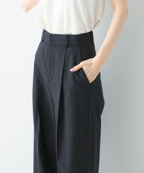 URBAN RESEARCH ROSSO WOMEN（アーバンリサーチ　ロッソ）の「ウール混防シワハイウエストワイドスラックス（その他パンツ・レディース・グレー/ベージュ/ネイビー・34/36/38/TALL）」の22枚目の写真