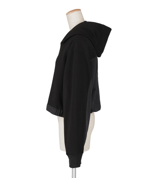 KONVINI(コンビニ)の「【Chillity】ナイロン切り替えショートフーディー/Nylon Panel Short Hoodie(パーカー・レディース・ブラック/グレー・FREE)」の6枚目の写真