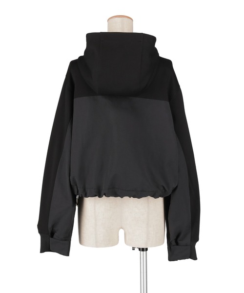 KONVINI(コンビニ)の「【Chillity】ナイロン切り替えショートフーディー/Nylon Panel Short Hoodie(パーカー・レディース・ブラック/グレー・FREE)」の5枚目の写真