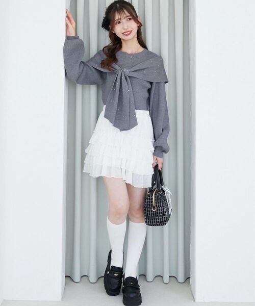 MAJESTIC LEGON（マジェスティックレゴン）の「4段フリルスカパン（スカート・レディース・グレー/ブラウン/アイボリー/チャコールグレー・MEDIUM）」の5枚目の写真