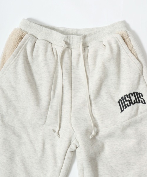 DISCUS（ディスカス）の「2025AW DISCUS/ディスカス 裏ボアフリース カレッジワンポイントロゴ刺繍 スウェットパンツ（スウェットパンツ・メンズ・スミクロ/グレー/オートミール/ネイビー/ブラック・M/XL/L）」の17枚目の写真