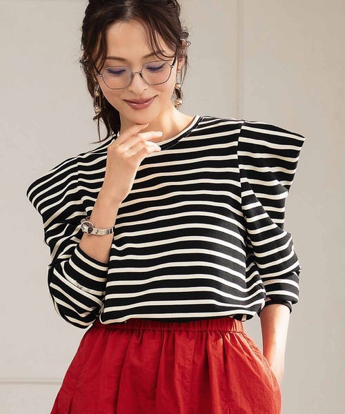 ELFRANK(エルフランク)の「《新色追加》パワーショルダー ボーダー クルーネック プルオーバー カットソー(Tシャツ/カットソー・レディース・ネイビー×ホワイト/ブラック×ホワイト/ホワイト×ブラック/ブラック/ブラウン/レッド/オフホワイト・M/L)」の4枚目の写真