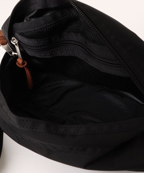 GREGORY（グレゴリー）の「GREGORY/グレゴリー ウエストポーチ テールメイトXS 1196531041（ボディバッグ/ウエストポーチ・メンズ・ブラック・FREE）」の4枚目の写真