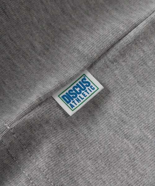 DISCUS(ディスカス)の「【71】【DISCUS/ディスカス】USAコットンブレンド オーバルワッペンワンポイント刺繍&ピスネームタグデザイン ロングスリーブTシャツ(Tシャツ/カットソー・メンズ・ブラック/グレー/アッシュグレー/ホワイト/ネイビー・M/L/XL)」の10枚目の写真