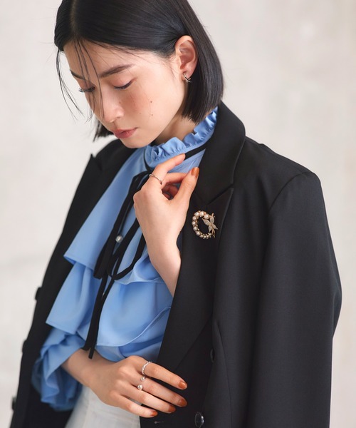 RUIRUE BOUTIQUE（ルイルエブティック）の「シルバー / ゴールド パール ブローチ 4type ｜ レディース セレモニースーツ ママスーツ オケージョンドレス 結婚式 パーティードレス フォーマル 華やか アクセサリー（ブローチ/コサージュ・レディース・ゴールド系3/シルバー/ゴールド系2/ゴールド・FREE）」の17枚目の写真