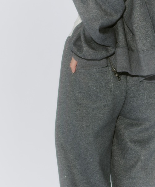 Lallana（ララーナ）の「Lame coco straight sweatpants / ラメココ