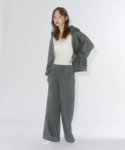 Lallana（ララーナ）の「Lame coco straight sweatpants / ラメココ