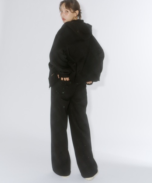 Lallana（ララーナ）の「Lame coco straight sweatpants / ラメココ
