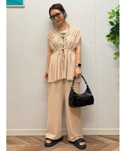 Right-on(ライトオン)の「HONEYSUCKLE ROSE(ハニーサックルローズ)【レディース】ダブルポケットワンショルダーバッグ(ショルダーバッグ・レディース・ブラック/グレー・ONE SIZE)」の15枚目の写真