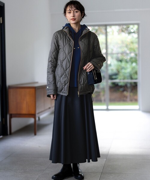 23区（ニジュウサンク）の「【洗える】ストレッチタイプライター フレア スカート（スカート・レディース・黄土色系/グレー系/モスグリーン系/ブラック系・36/38/40）」の8枚目の写真