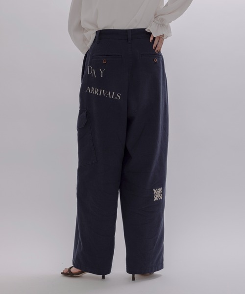 レタリング サイドポケットチノパン Eimee Law│Eimee Law & LHELBIE