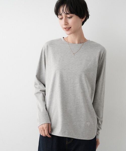 Dessin(デッサン)の「【選べる首元デザイン/洗える】クルーネックロングTシャツ(Tシャツ/カットソー・レディース・グレー/ブラック系2/ホワイト系・00/01/02/03)」の3枚目の写真