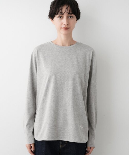 Dessin(デッサン)の「【選べる首元デザイン/洗える】クルーネックロングTシャツ(Tシャツ/カットソー・レディース・グレー/ブラック系2/ホワイト系・00/01/02/03)」の9枚目の写真