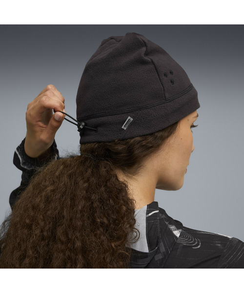 PUMA（プーマ）の「PUMA プーマ ユニセックス ランニング SEASONS LC スカル ビーニー（ニットキャップ/ビーニー・メンズ・ブラック・フリー）」の2枚目の写真