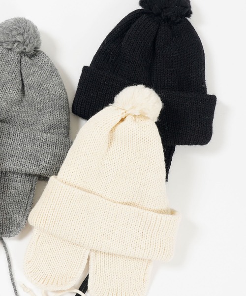 HIGHLAND 2000（ハイランドトゥーサウザンド）の「HIGHLAND 2000 ソリッド ボブ キャップ 3g Solid Bobcap w/ear Cover&PomPom&Rope（ニットキャップ/ビーニー・レディース・グレー系/ブラック/アイボリー・FREE）」の5枚目の写真