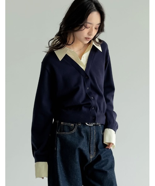Re:EDIT（リエディ）の「[2025AW COLLECTION]シャツドッキングレイヤード風ニットカーディガン（ニット/セーター・レディース・グレー系/ネイビー系/ブラック系・MEDIUM/LARGE）」の3枚目の写真