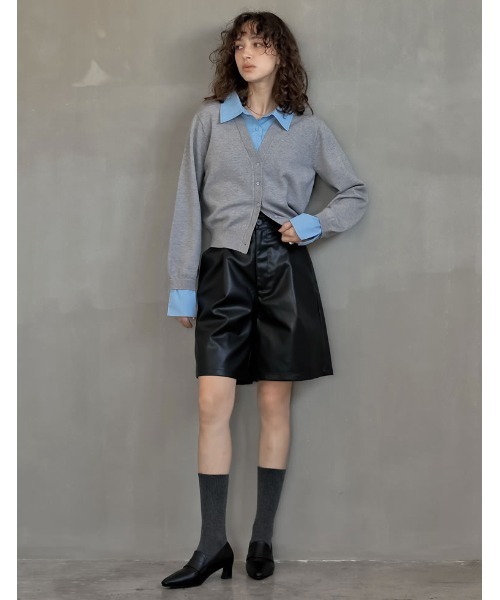 Re:EDIT（リエディ）の「[2025AW COLLECTION]シャツドッキングレイヤード風ニットカーディガン（ニット/セーター・レディース・グレー系/ネイビー系/ブラック系・MEDIUM/LARGE）」の8枚目の写真