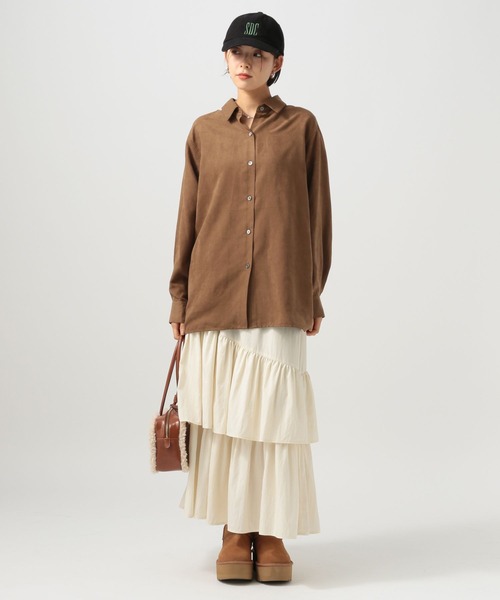 BAYFLOW（ベイフロー）の「[ストレッチ入りで動きやすい]フェイクスウェードシャツ（シャツ/ブラウス・レディース・ブラウン/モカ・FREE）」の4枚目の写真
