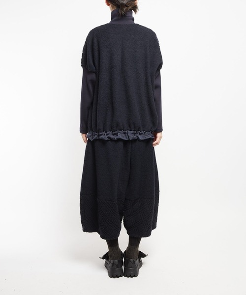 gomme（ゴム）の「Wライトパイル　ハイネックジャケット（その他アウター・レディース・ブラック/ネイビー/オートミール・MEDIUM）」の4枚目の写真