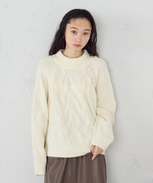 ケーブル ボタンニット