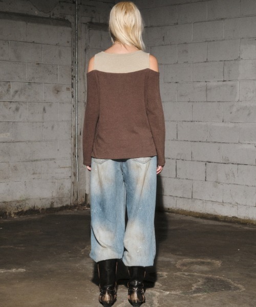 Midnight Move（ミッドナイトムーブ）の「A'GEM/9 × .kom 『MIDNIGHT MOVE/ミッドナイトムーブ』2way オフショルダー ナンバリングデザイン 長袖Tシャツ（Tシャツ/カットソー・レディース・ブラック/ブラウン/ベージュ・FREE）」の13枚目の写真