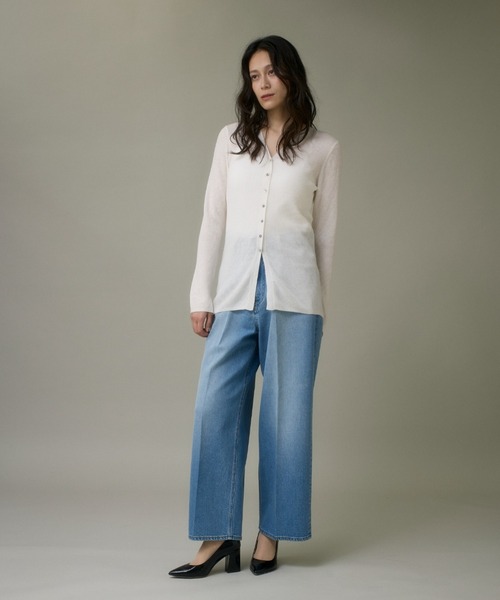 I.T.'S international（イッツインターナショナル）の「Vネックリブニットカーディガン《Melty air wool》（ニット/セーター・レディース・オフホワイト/グレー/ブラック/ブルー/ピンク・フリー）」の6枚目の写真