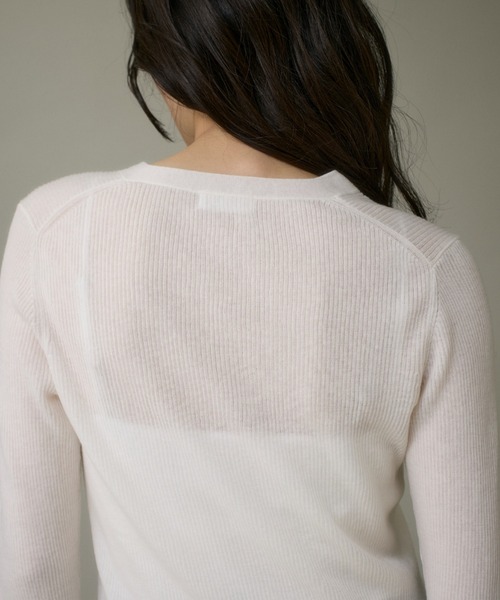 I.T.'S international（イッツインターナショナル）の「Vネックリブニットカーディガン《Melty air wool》（ニット/セーター・レディース・オフホワイト/グレー/ブラック/ブルー/ピンク・フリー）」の20枚目の写真