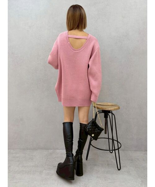 EVRIS(エヴリス)の「ワンポイントバックオープンニットトップス(ニット/セーター・レディース・アイボリー/グレー/ピンク/ネイビー・FREE)」の6枚目の写真