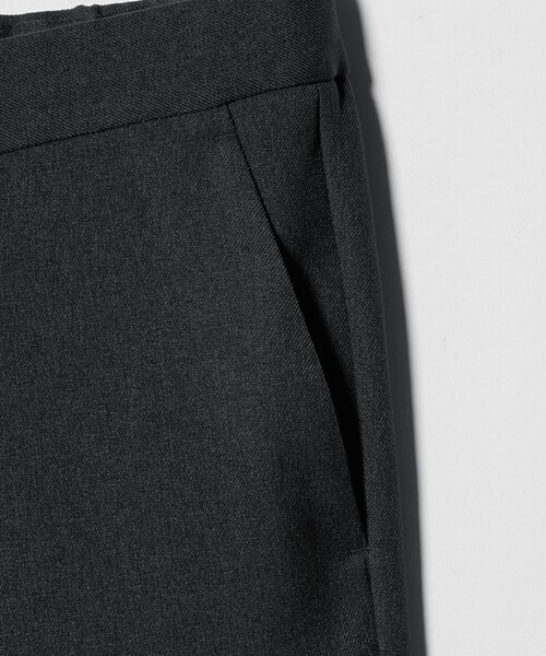 A DAY IN THE LIFE UNITED ARROWS(アデイインザライフユナイテッドアローズ)の「ウールライク サージ イージーパンツ<A DAY IN THE LIFE>(スラックス・メンズ・ベージュ/ネイビー/ブラック/ダークグレー・S/L/XL/M)」の19枚目の写真