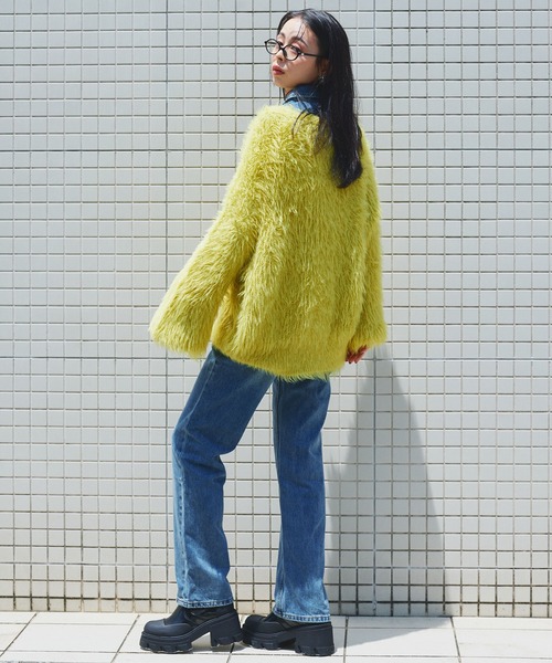 Narcissus（ナルシス）の「【ユニセックスデザイン】シャギーカーディガン/オーバーサイズ/カラー《動画あり》（カーディガン/ボレロ・レディース・イエロー/レッド/ブラック・FREE）」の7枚目の写真