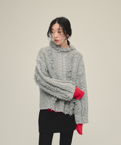 eL(エル)の「【eL】3G Fringe Cable Pullover/588095(ニット/セーター・レディース・コーラル/グレー/ブラック・FREE)」の15枚目の写真