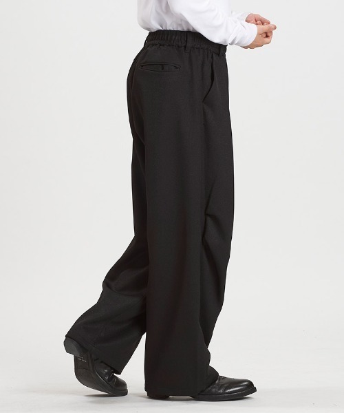 NO ID.(ノーアイディ)の「mp14316-ツータックイージーパラシュートトラウザーズ パンツ(857006-351P)(その他パンツ・メンズ・ブラウン/グレー/ブラック・1/2)」の10枚目の写真