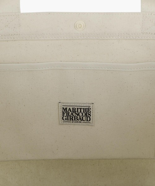 MARITHE + FRANCOIS GIRBAUD(マリテフランソワジルボー)の「CLASSIC LOGO BIG SHOPPER BAG(トートバッグ・レディース・Navy/ナチュラル/ライトブルー・フリー)」の17枚目の写真