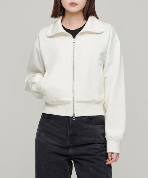 MUSINSA STANDARD WOMAN（ムシンサスタンダードウーマン）の「ウィメンズフラットテリー ハイネックスウェットジップアップ [クリーム]（スウェット・レディース・その他・SMALL/MEDIUM/LARGE/X-SMALL）」の2枚目の写真