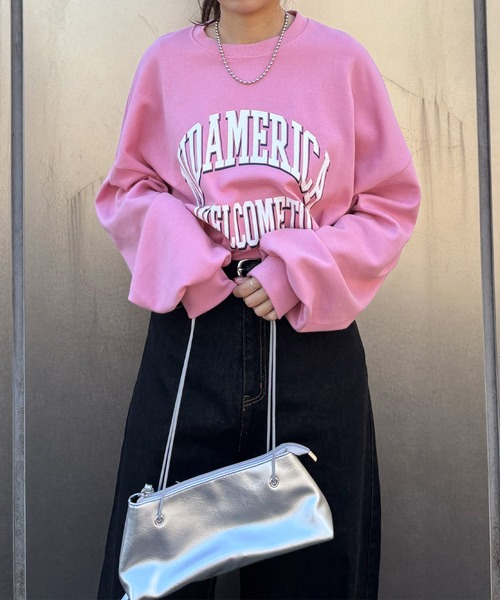 ISOOK（アイスー）の「【ISOOK / アイスー】カレッジロゴ風オーバーサイズスウェット / 長袖 クルーネック ラウンドネック カットソー レタリング ルーズ丈 ビッグシルエット 英字ロゴ 春服 春トップス グレー ピンク ZOZOTOWN限定（スウェット・レディース・ピンク/グレー・FREE）」の13枚目の写真