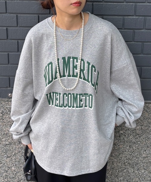 ISOOK（アイスー）の「【ISOOK / アイスー】カレッジロゴ風オーバーサイズスウェット / 長袖 クルーネック ラウンドネック カットソー レタリング ルーズ丈 ビッグシルエット 英字ロゴ 春服 春トップス グレー ピンク ZOZOTOWN限定（スウェット・レディース・ピンク/グレー・FREE）」の9枚目の写真