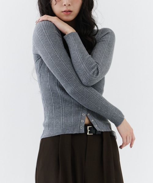 NUJOH（ヌゾ）の「Snap Rib Top / スナップリブトップ（Tシャツ/カットソー・レディース・アイボリー/ブラック/ライトブルー/チャコールグレー・FREE）」の20枚目の写真