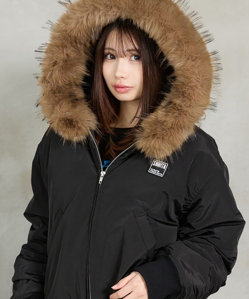 shrita(シュリータ)の「N2Bファー付きブルゾン(ブルゾン・キッズ・ブラック/カーキ・FREE)」の1枚目の写真