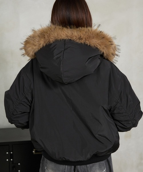 shrita(シュリータ)の「N2Bファー付きブルゾン(ブルゾン・キッズ・ブラック/カーキ・FREE)」の16枚目の写真