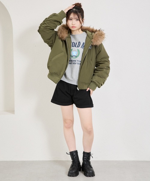 shrita(シュリータ)の「N2Bファー付きブルゾン(ブルゾン・キッズ・ブラック/カーキ・FREE)」の4枚目の写真